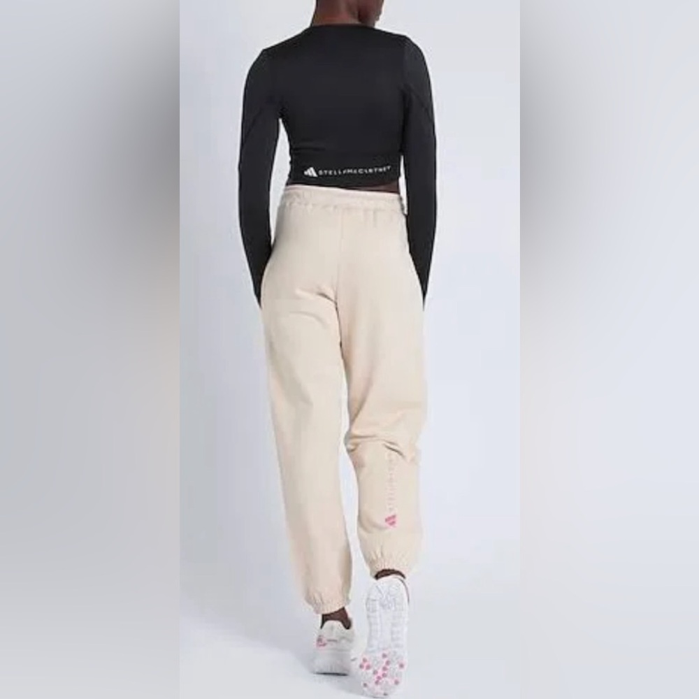 ADIDAS by STELLA McCARTNEY - Picture 3 of 6